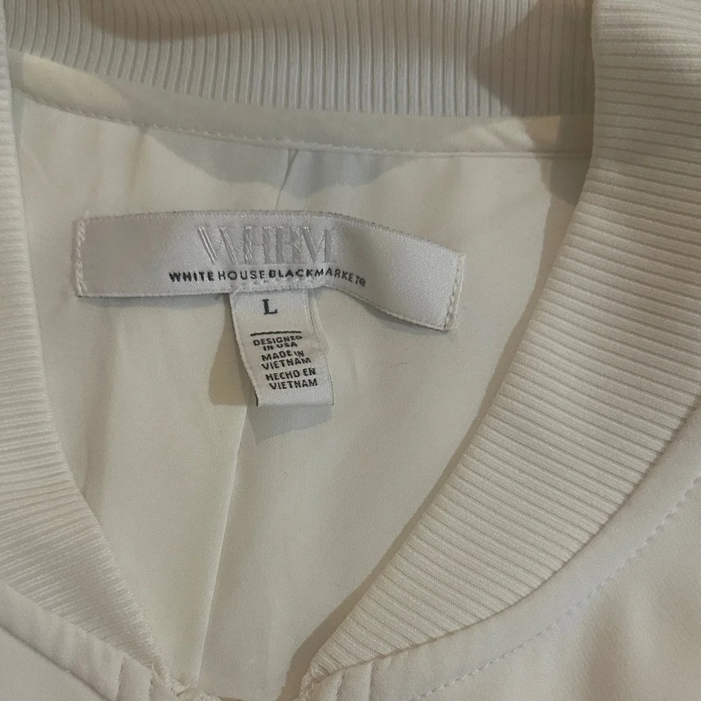 White House Black Market Cream Bomber Jacket - Picture 2 of 6